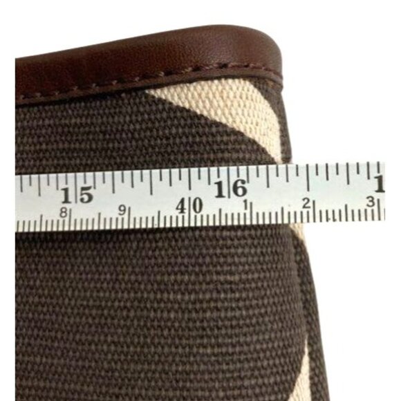 Michael Kors Brown & Cream Giraffe Print Canvas Tote Bag Purse Gold Hardware - Picture 5 of 6